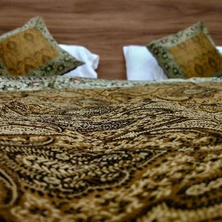 Ajay Guest House Varanasi Ngoại thất bức ảnh