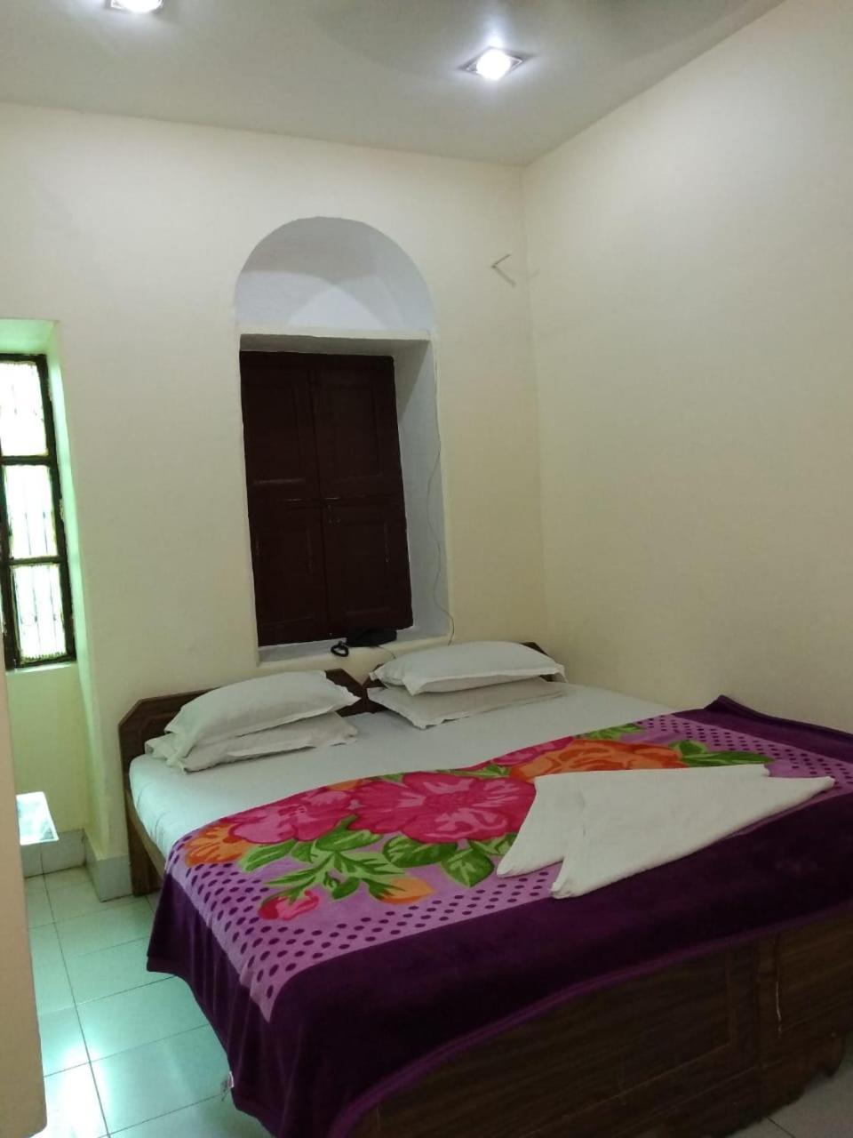 Ajay Guest House Varanasi Ngoại thất bức ảnh