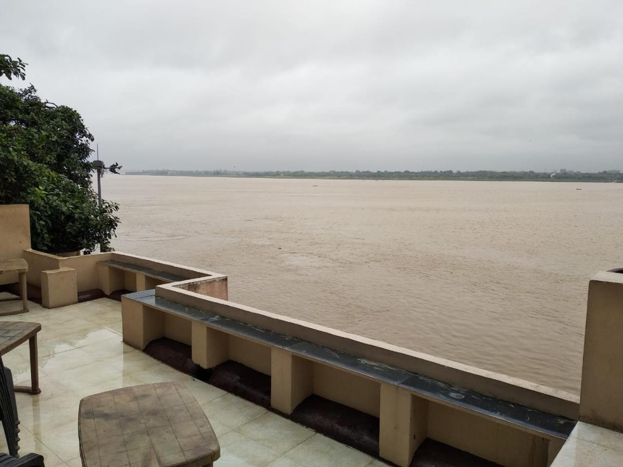 Ajay Guest House Varanasi Ngoại thất bức ảnh
